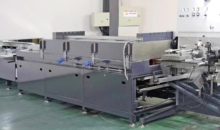 01e96839261ad3372faefae3b6395519.jpg 0.jpg